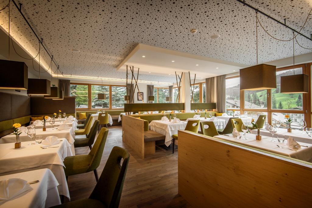 Hotel Diamant San Cassiano  Eksteriør bilde